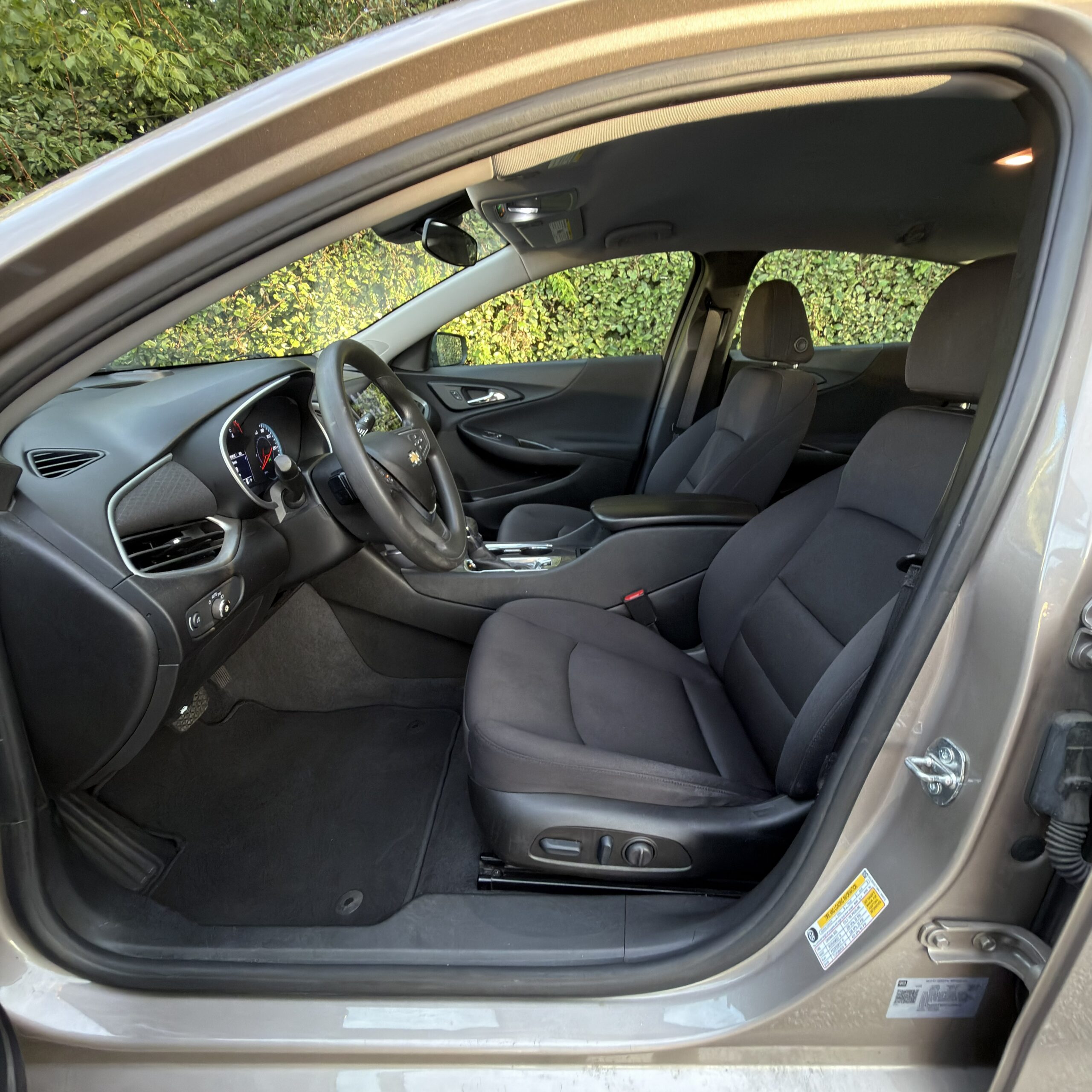 2023 Chevrolet Malibu 1LT - Photo 10